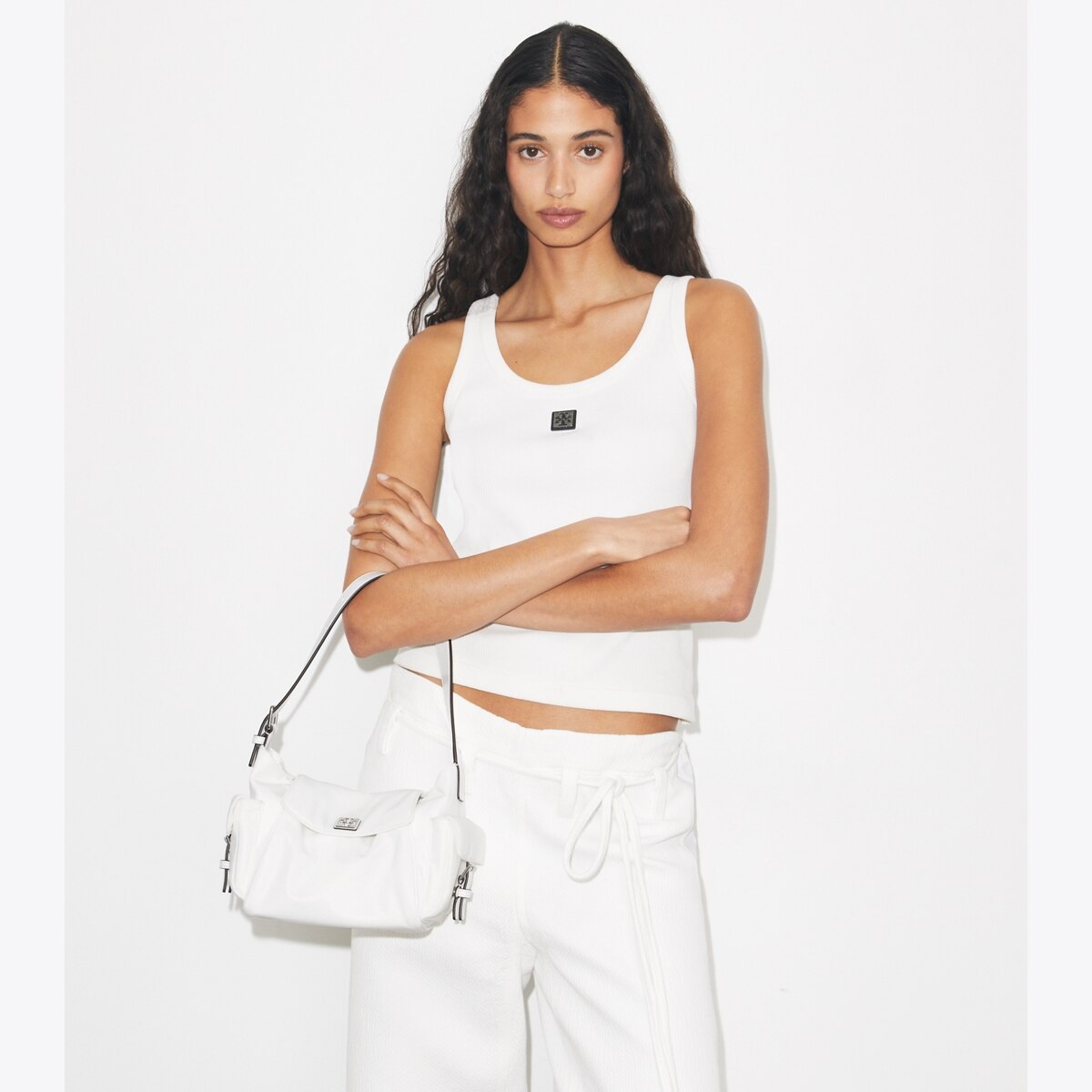 Virginia Pocket Shoulder Bag in white | Tory Burch