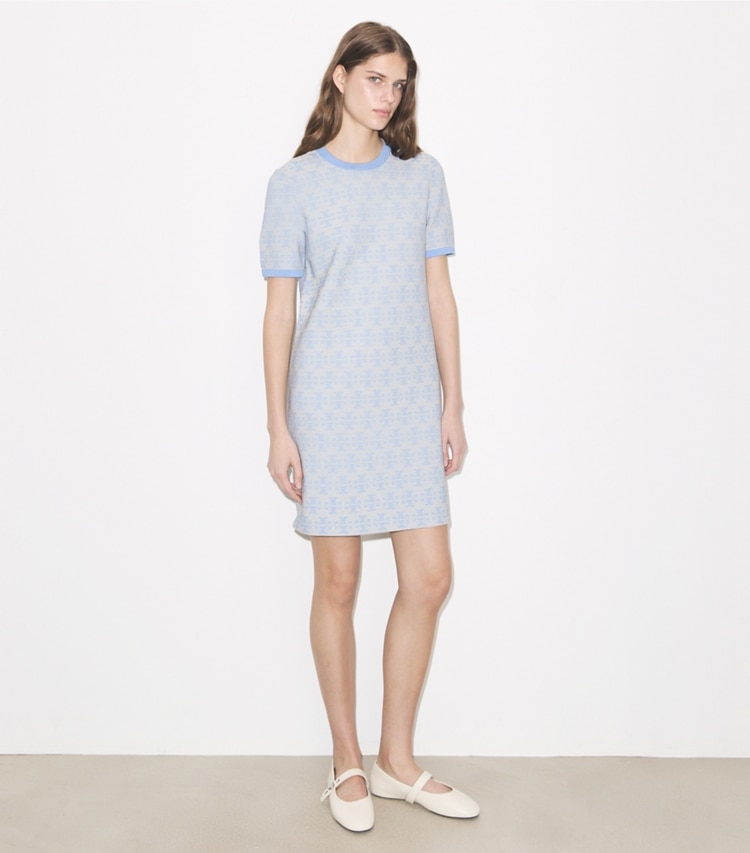 Tory Burch designer ワンピース レーヨン クルーネック ドレス in Vanilla / Blue モデル前面