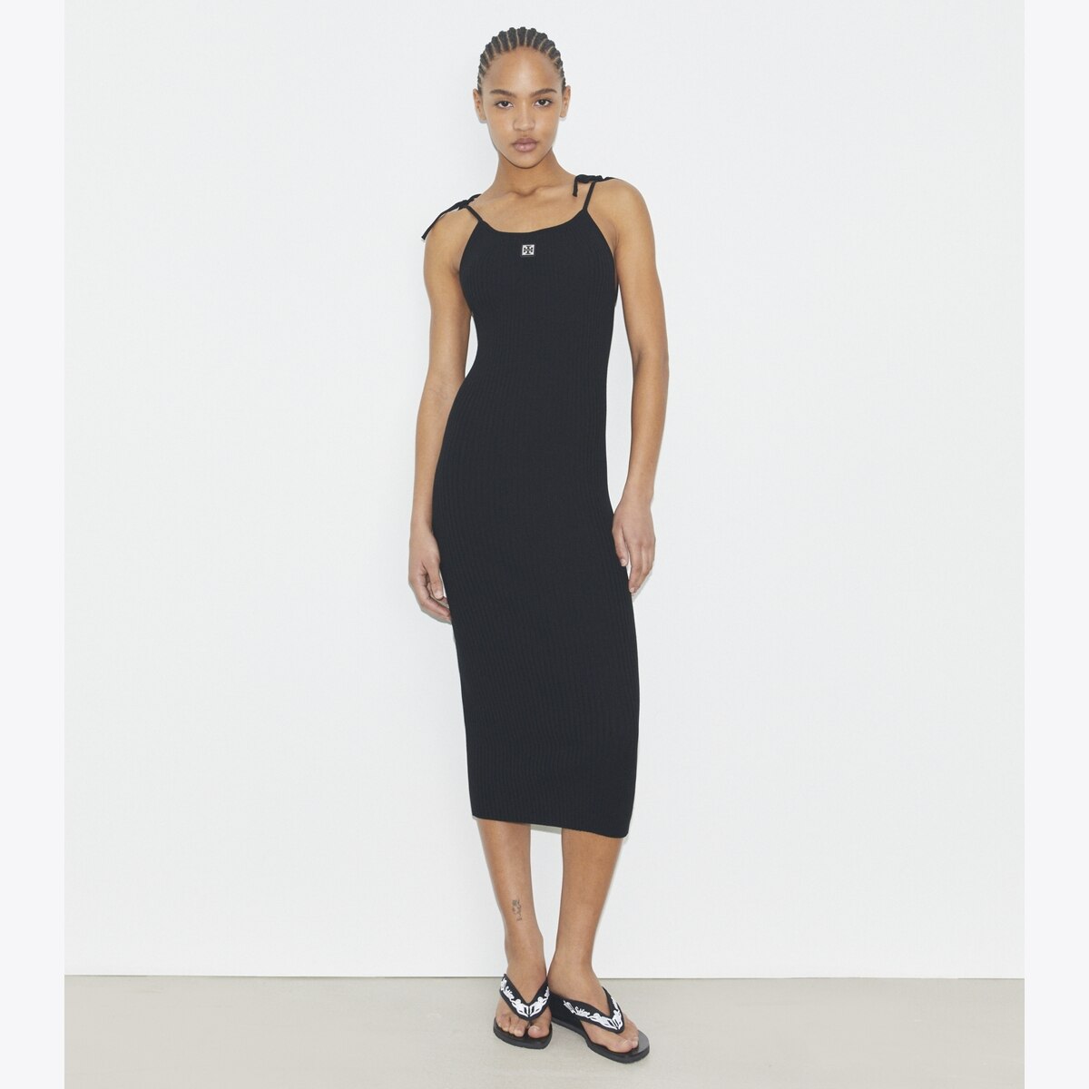 ワンピース Tory Burch FW25 Black viscose blend dress (170760 001) Tory Burch Spring 2025 Ready-to-Wear Collection | Vogue