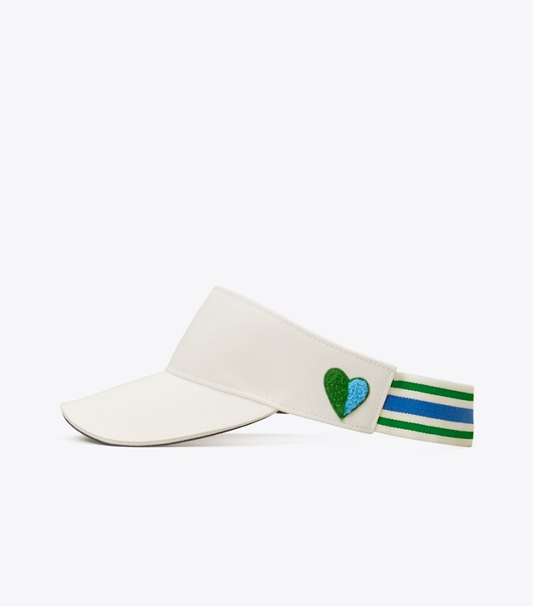 Tory Sport designer cappelli Visiera tecnica con toppa a cuore in Snow White angle