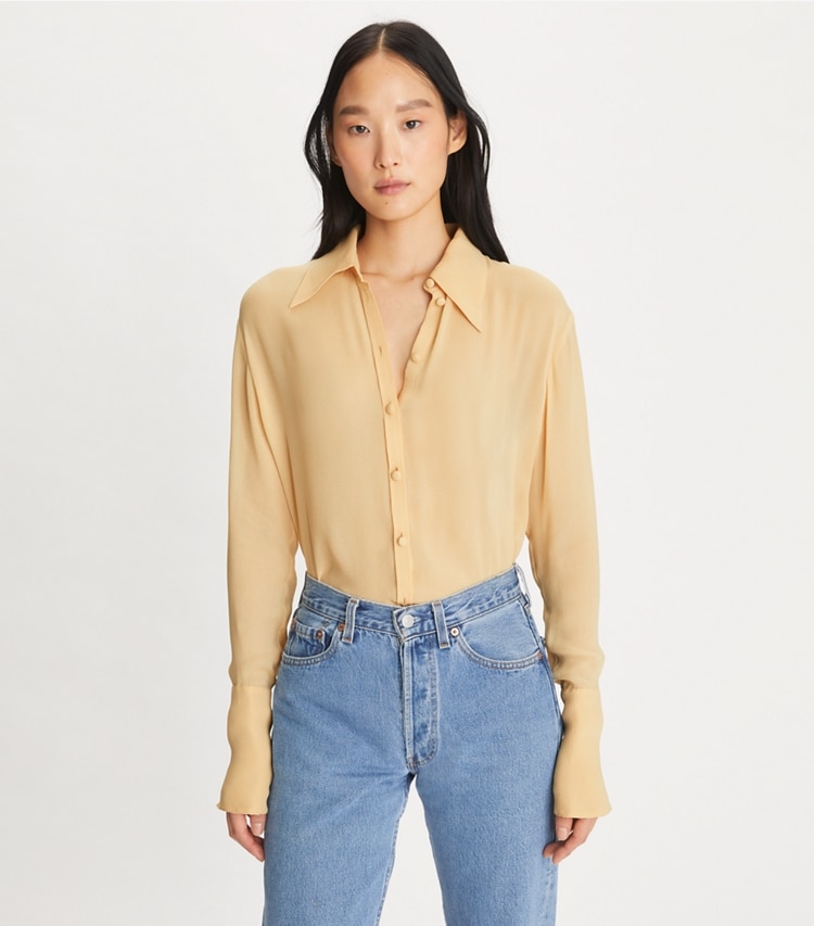 Tory Burch designer oberteile Viskosehemd mit Manschetten in Warm Vanilla on model detail