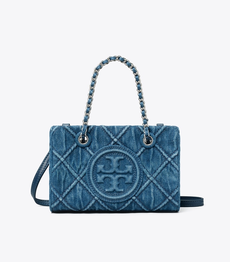 Tory Burch designer crossbody bags Weiche Fleming Mini Tote Bag aus Denim mit Kette in Denim angle