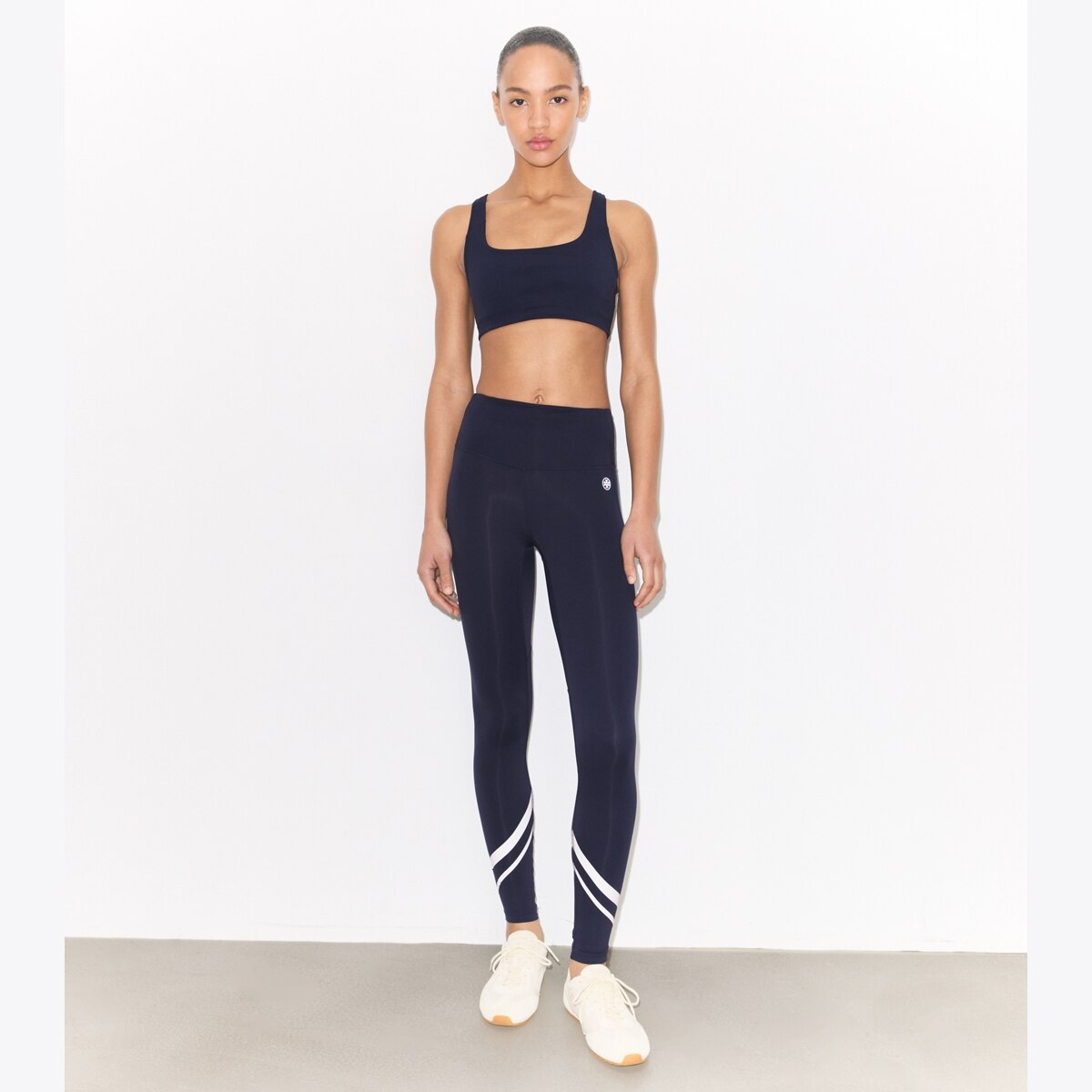 レディースウェア TORY SPORT weightless-chevron-legging-on-