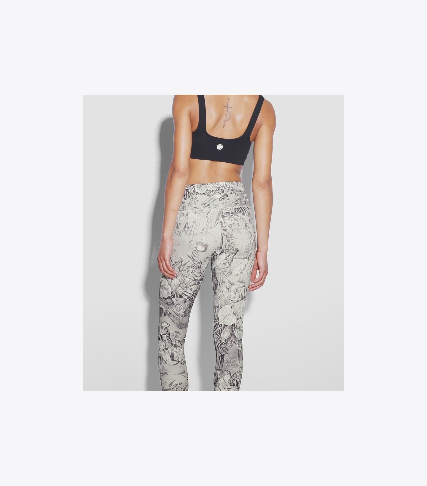Weightless Printed 7/8 Legging