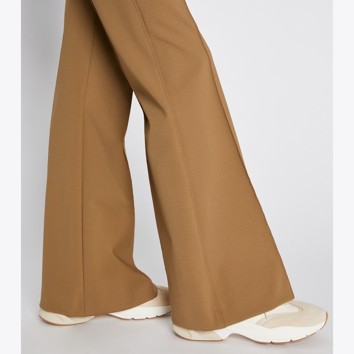 Wide-Leg Track Pant in brown, size 10