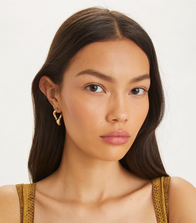 Tory Burch designer earrings Wishbone Earring in Tory Gold accessory on model