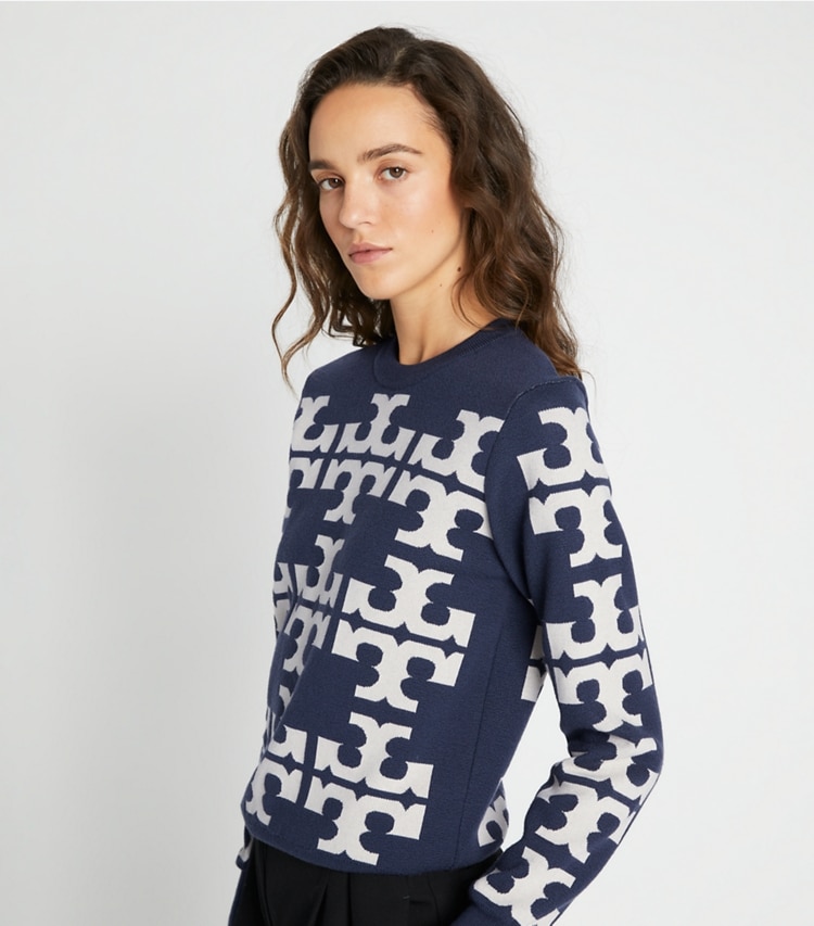 Tory Sport designer sweaters Wool Logo Sweater in Grey Thunder / NEW IVORY on model detail