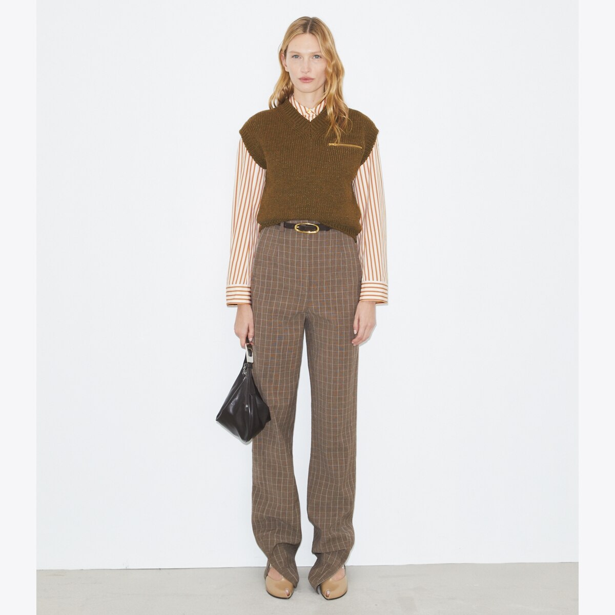 WOOL SWEATER VEST - thumbnail 3