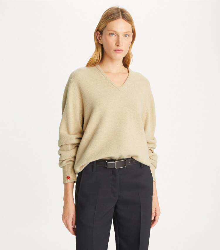 Tory Burch designer sweaters Wool V-Neck Sweater in Soft Cashew Melange on model detail