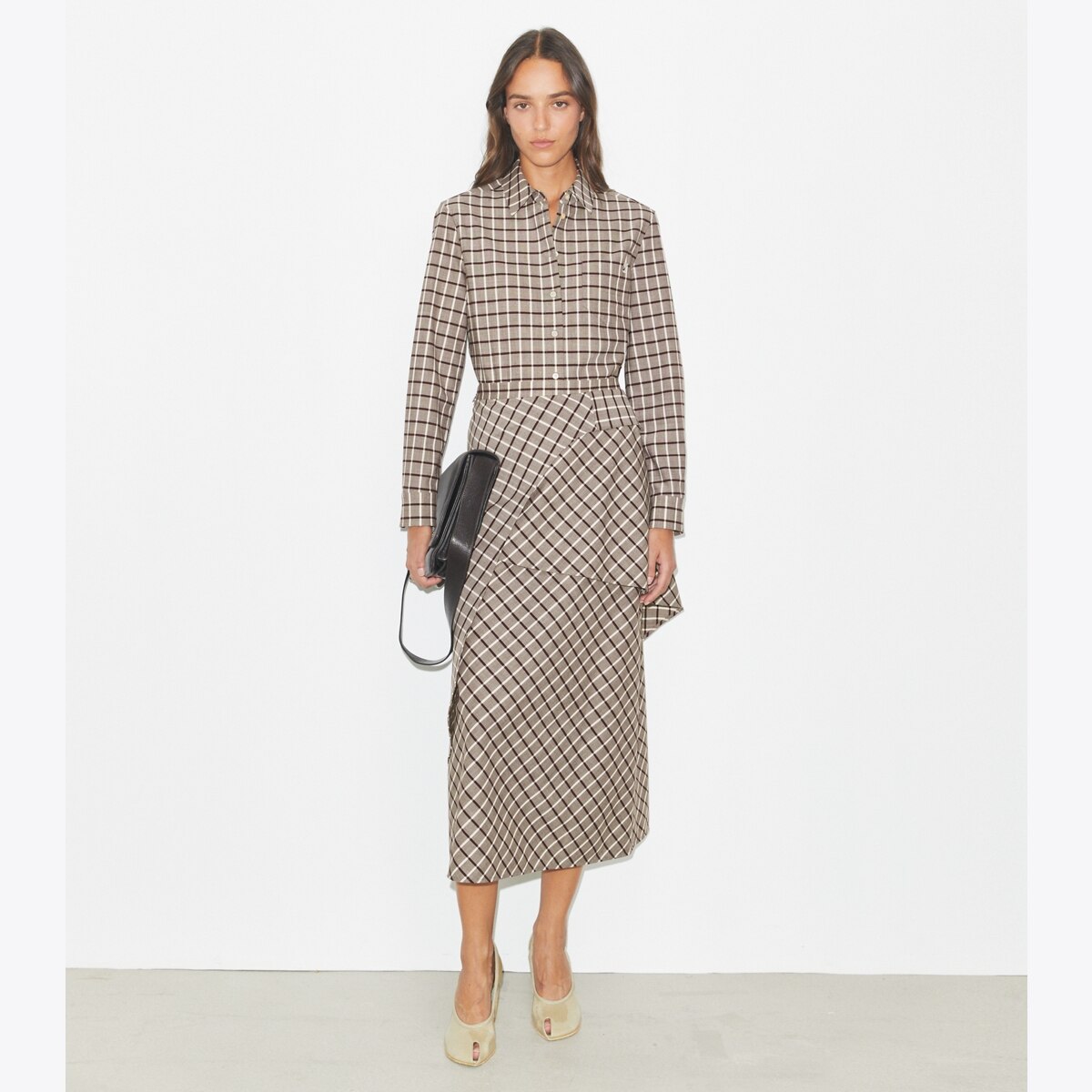 WOOL WRAP SKIRT - thumbnail 2