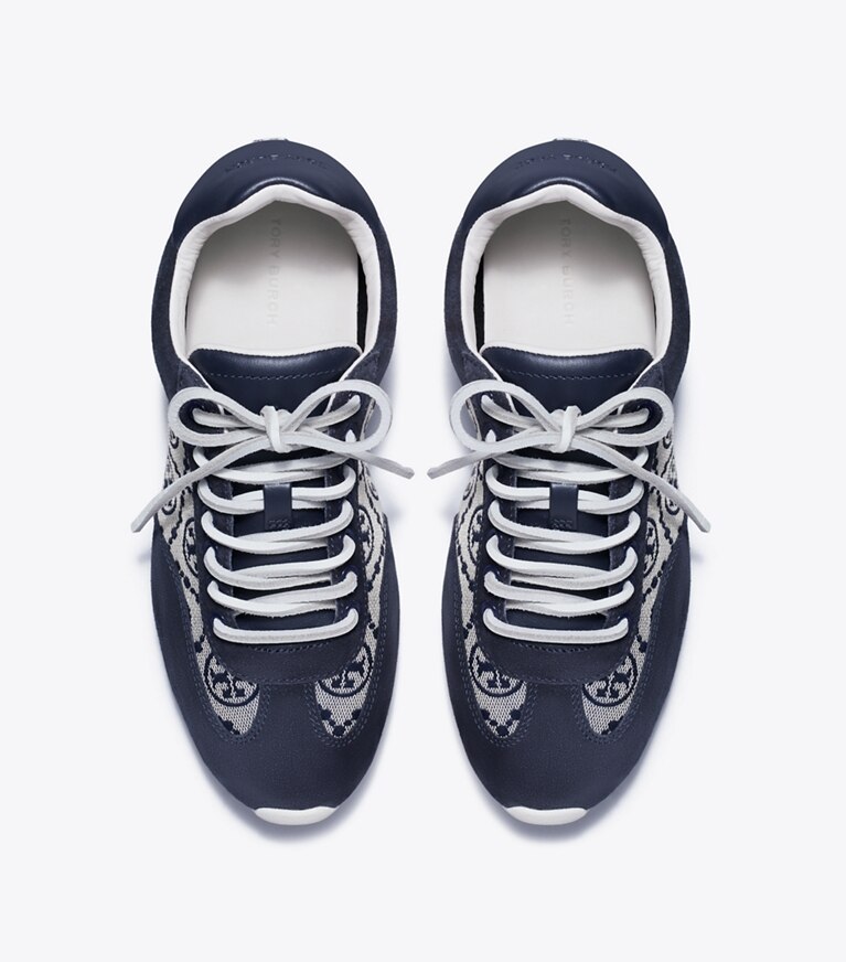 Tory Burch diseñador zapatillas Zapatilla con monograma T Field en NAVY T MONOGRAM / NEW NAVY / NEW NAVY vista superior