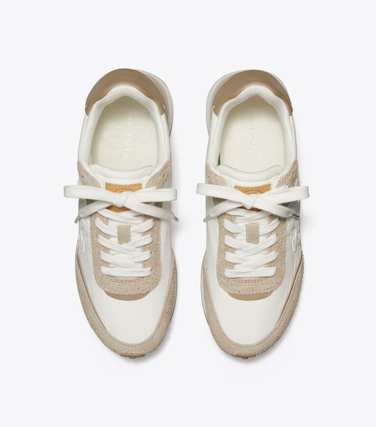 Tory Burch diseñador zapatillas Zapatilla Destiny en WHITE / WHITE / AVOLA vista superior