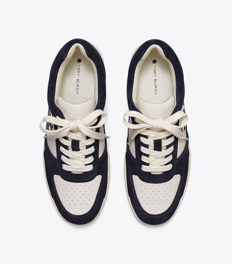 Tory Burch diseñador zapatillas Zapatillas Clover Court en NEW IVORY / NEW NAVY / NEW NAVY vista superior