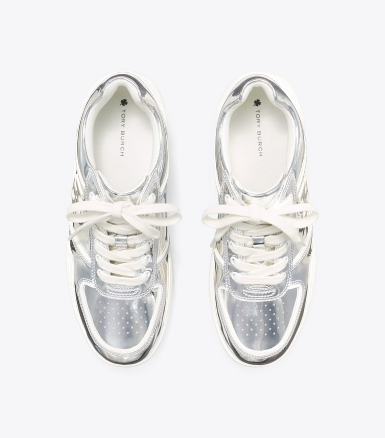 Tory Burch diseñador zapatillas Zapatillas Clover Court en ARGENTO / 0YSTER MUSHROOM vista superior