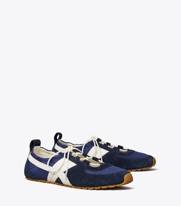 Tory Burch diseñador zapatillas Zapatillas de balet Hank en TORY NAVY / CREAM / TORY NAVY ángulo