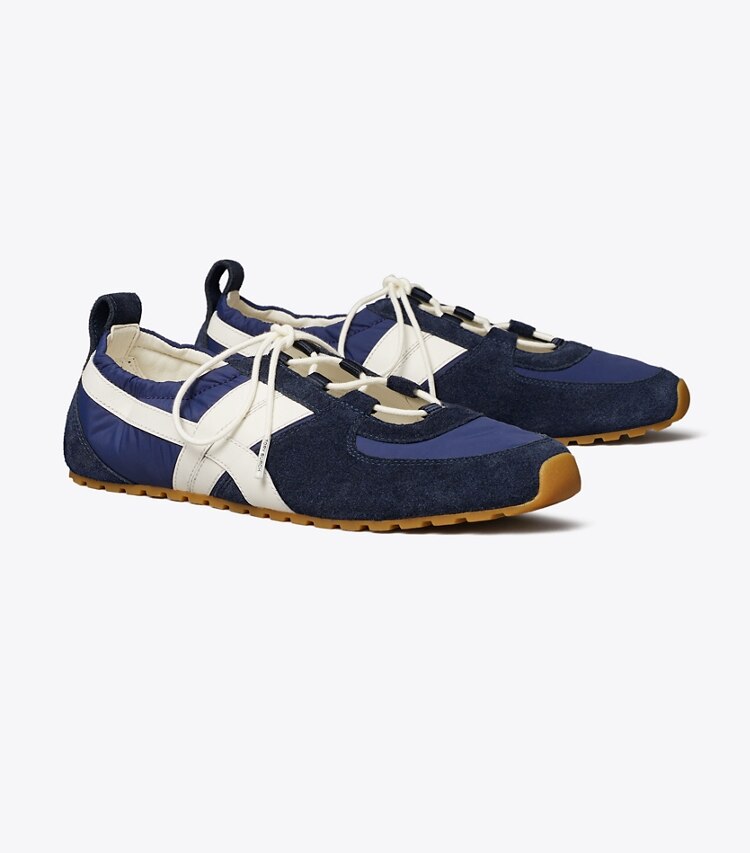 Tory Burch diseñador zapatillas Zapatillas de balet Hank en TORY NAVY / CREAM / TORY NAVY ángulo