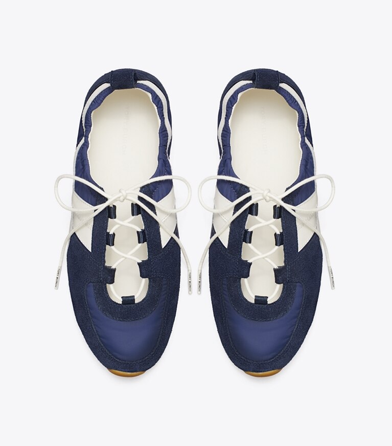 Tory Burch diseñador zapatillas Zapatillas de balet Hank en TORY NAVY / CREAM / TORY NAVY vista superior