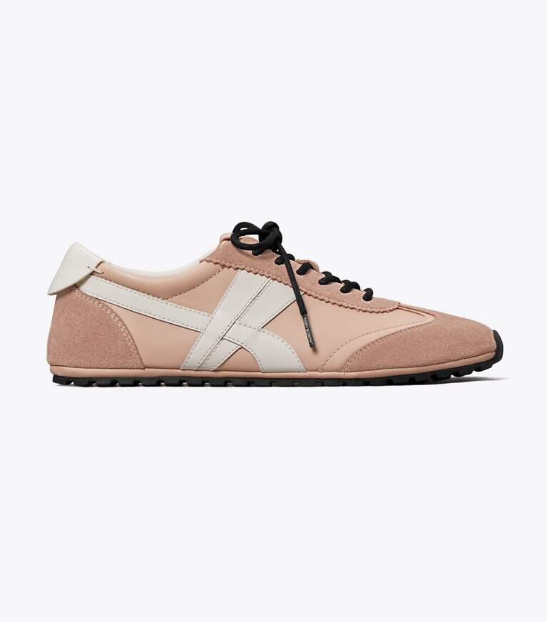 Tory Burch diseñador zapatillas Zapatillas Hank Field en DUSTY ROSE / MALVA / CREAM lateral