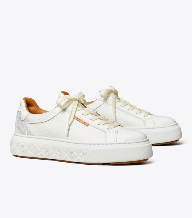 Tory Burch diseñador zapatillas Zapatillas Ladybug en WHITE / WHITE / WHITE ángulo