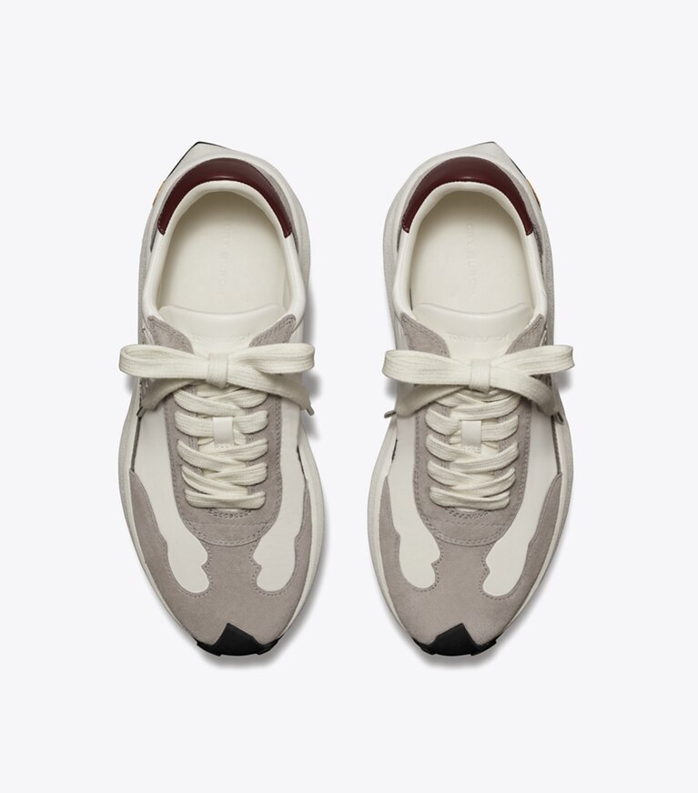Tory Burch diseñador zapatillas Zapatillas Tory Trainer en CREAM / OSTRICA / BORDEAUX vista superior