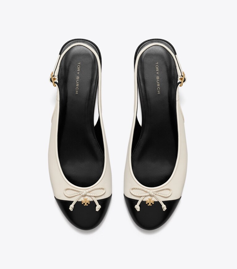 Tory Burch diseñador zapatos planos Zapato con tira trasera y puntera en LIGHT CREAM / PERFECT BLACK vista superior