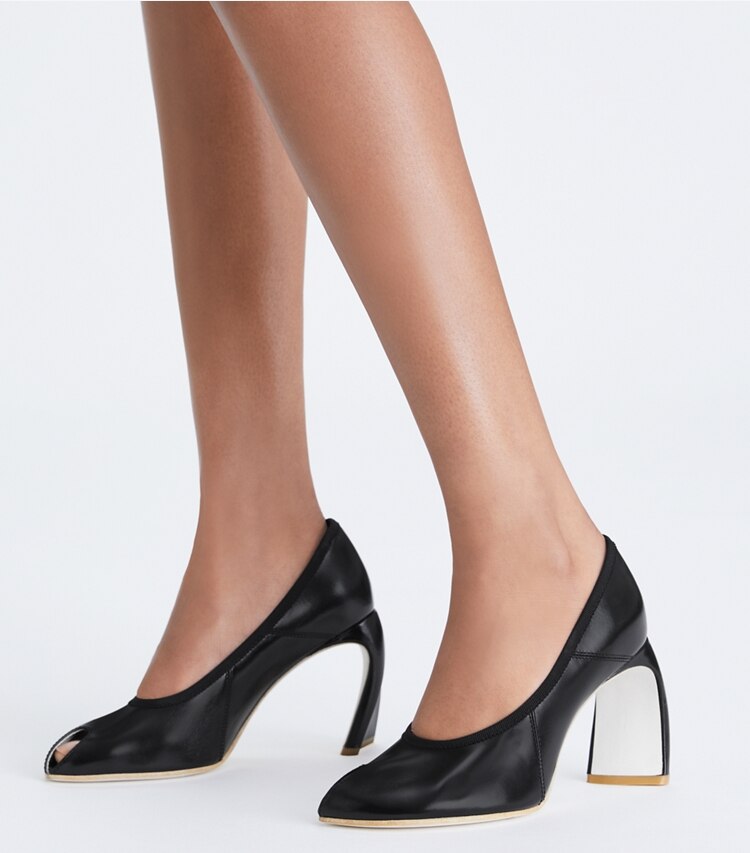Tory Burch diseñador tacones Zapato de tacón con puntera abierta en PERFECT BLACK adicional en modelo
