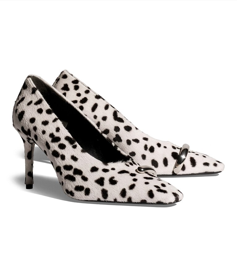 Tory Burch diseñador tacones Zapato de tacón Pierced en Black / White adicional