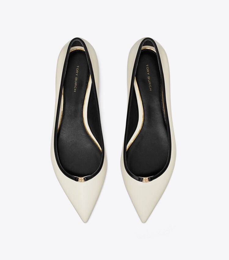 Tory Burch diseñador zapatos planos Zapato plano con hebilla doble T en LIGHT CREAM / PERFECT BLACK vista superior