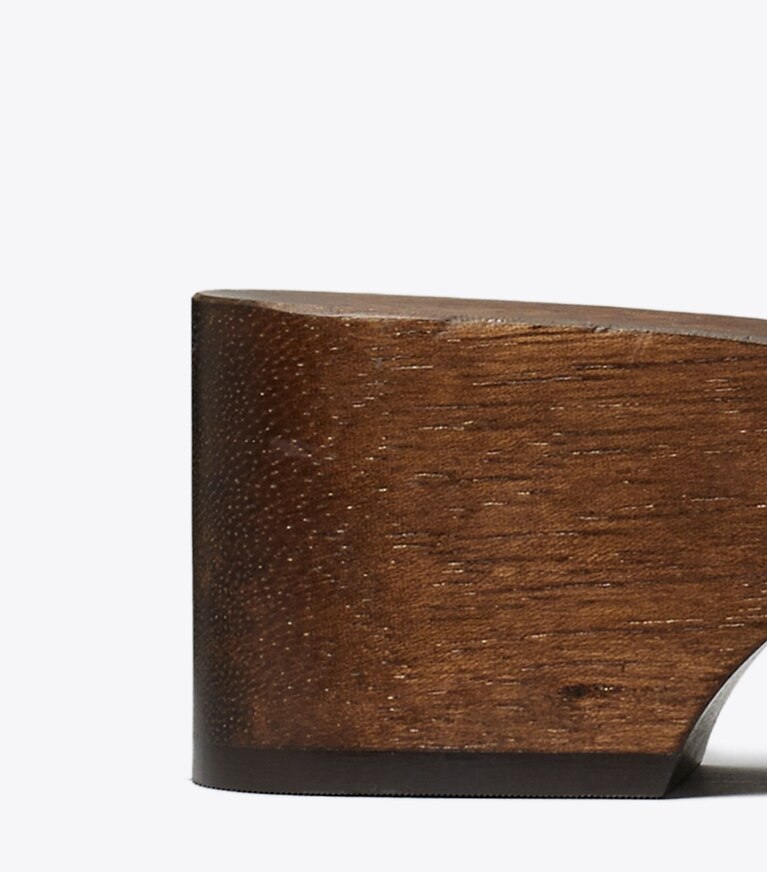 Tory Burch diseñador sandalias Zueco tipo sandalia en SEQUOIA detalle