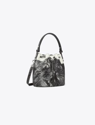 Shop Tory Burch T Monogram Cat Print Bucket Bag In Gray Cat Portrait