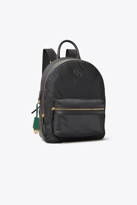 トリバーチの黒リュックはPERRY NYLON ZIP